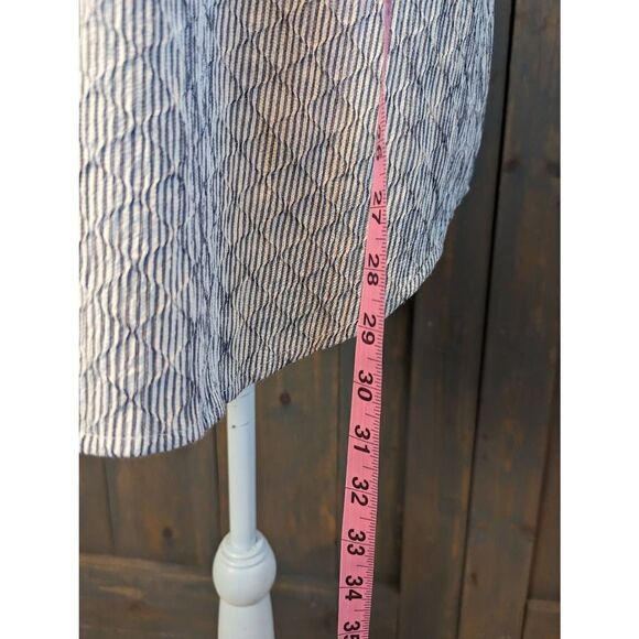 Chicos Womens 2 Medium Pullover Tunic Top Roll Tab Sleeves Black White Stretch - Picture 7 of 13